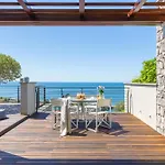 Portopiccolo Deluxe Систиана