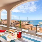 Portopiccolo Deluxe *