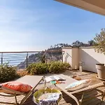 Portopiccolo Deluxe *