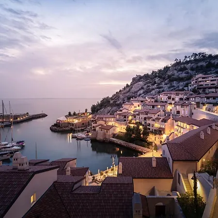 Appartamento Portopiccolo - Perla Nel Borgo